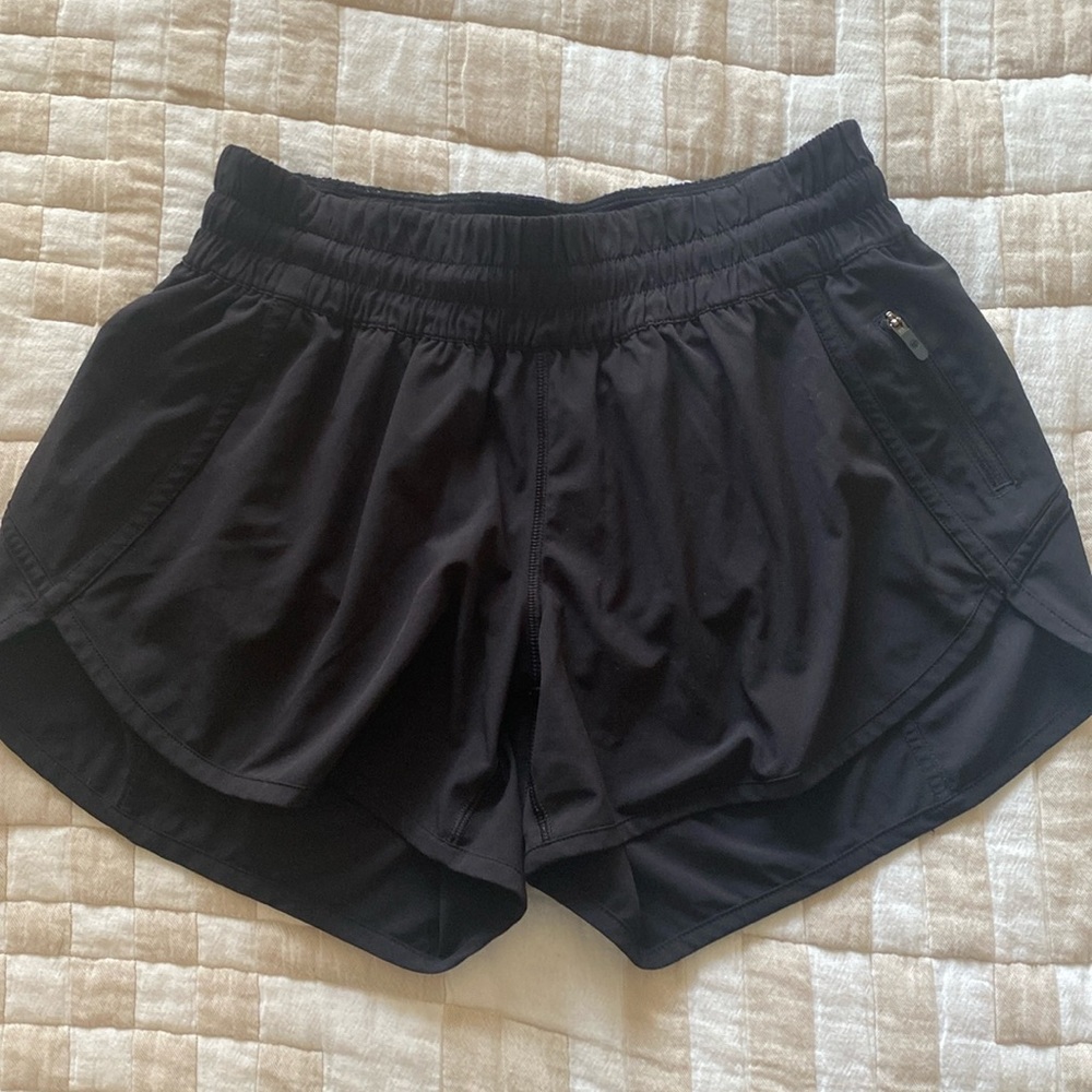 Lululemon Track That Mid-Rise Lined Short 5"